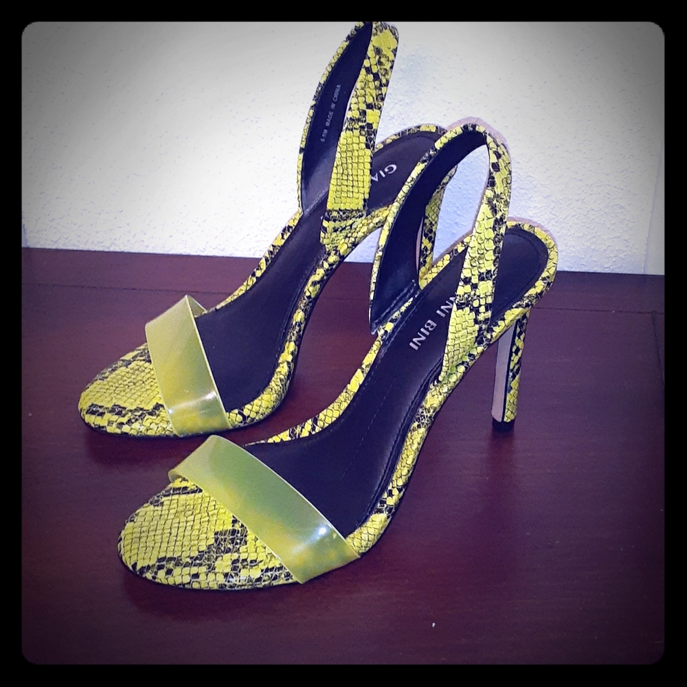 Gianni Bini Lime Green Snake Print Heels